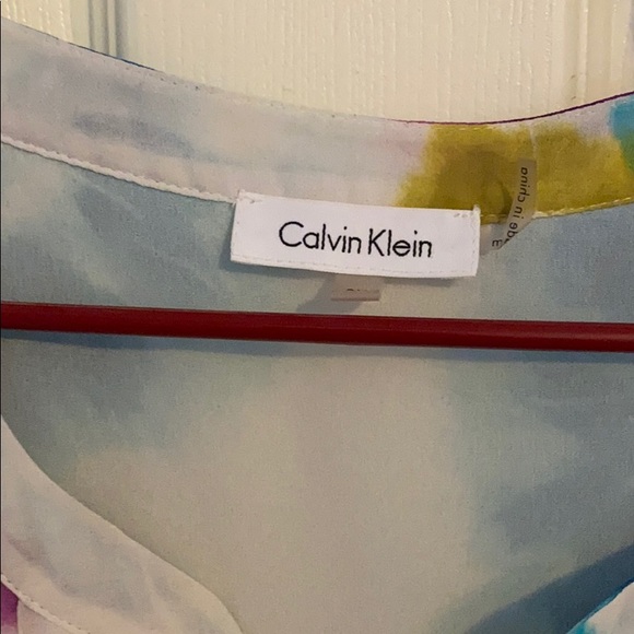 Pretty Calvin Klein Top! - Picture 3 of 8